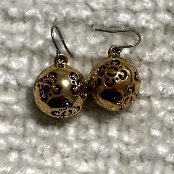 Gold Filigree Orb Drop Earrings Vintage Baroque Statement Dangle Jewelry - Picture 2 of 5